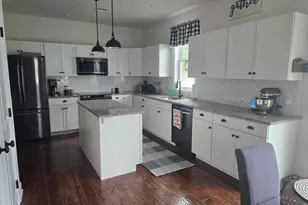 515 Rhoades St, Phoenixville, PA 19460 - Photo 7
