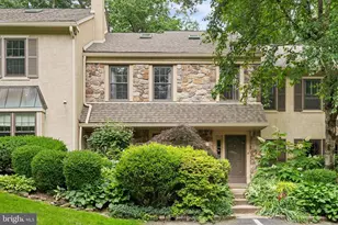 802 Weatherstone Dr, Paoli, PA 19301 - Photo 1