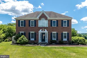 4 Magnolia Ct, Downingtown, PA 19335 - Photo 7