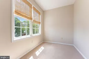 136 Bridge St, Phoenixville, PA 19460 - Photo 25