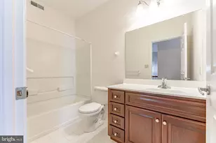 136 Bridge St, Phoenixville, PA 19460 - Photo 29