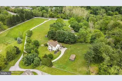 592 W Creek Road, West Chester, PA 19382 - Photo 1