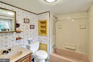 2315 Strasburg Rd, Coatesville, PA 19320 - Photo 15