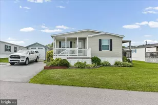 108 Dusk Dr, Nottingham, PA 19362 - Photo 1