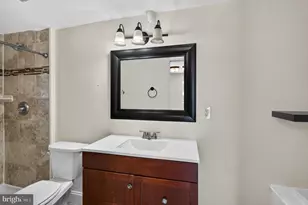 223 N New St, West Chester, PA 19380 - Photo 29