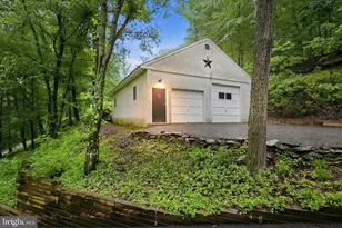 602 Grubbs Mill Rd, West Chester, PA 19380 - Photo 1