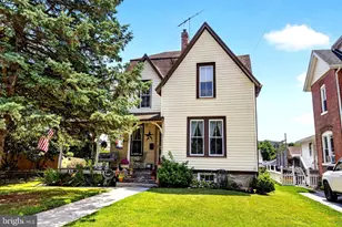 334 Washington Ave, Downingtown, PA 19335 - Photo 1