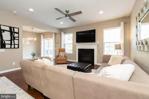 203 Sills Ln, Downingtown, PA 19335 - Photo 5