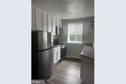 120 N Penn Street #B6, Spring City, PA 19475 - Photo 5