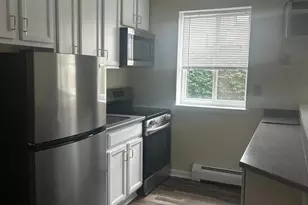 120 N Penn St, Spring City, PA 19475 - Photo 5
