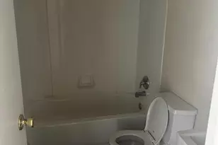 120 N Penn St, Spring City, PA 19475 - Photo 9