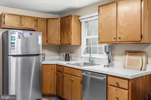913 Heather Ln, Phoenixville, PA 19460 - Photo 15
