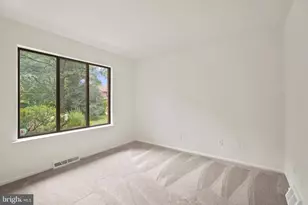 101 Elgin Ct, Chesterbrook, PA 19087 - Photo 17