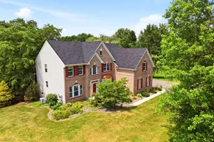 9 Coventry Greene Ln, Pottstown, PA 19465 - Photo 3