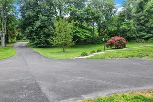851 Cadmus Rd, Pottstown, PA 19465 - Photo 43