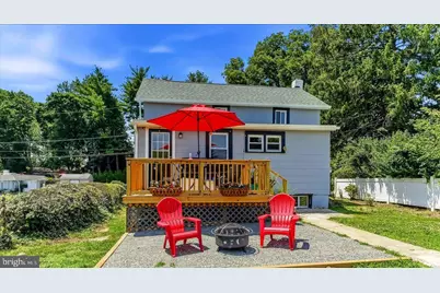 1007 Livingston Avenue, Phoenixville, PA 19460 - Photo 3