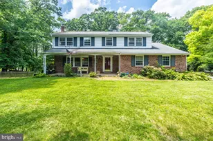 999 Cloverly Rd, Berwyn, PA 19312 - Photo 1