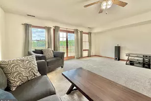 413 Bianca Cir, Downingtown, PA 19335 - Photo 3