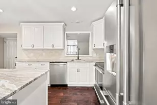 208 Smallwood Ct, West Chester, PA 19380 - Photo 5