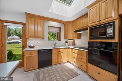 1190 Beaumont Road, Berwyn, PA 19312 - Photo 13