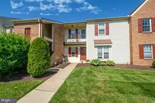 305 Westridge Cir, Phoenixville, PA 19460 - Photo 3
