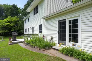 272 Pigeon Creek Rd, Pottstown, PA 19465 - Photo 5