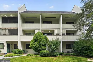 364 Summit House, West Chester, PA 19382 - Photo 1