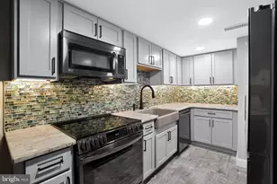 364 Summit House, West Chester, PA 19382 - Photo 9