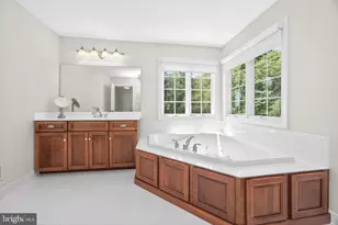 913 Shenandoah Ln, West Chester, PA 19380 - Photo 35