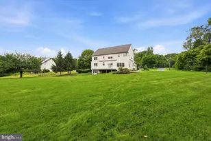 108 Cooper Hawk Dr, Coatesville, PA 19320 - Photo 31