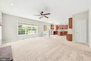 108 Cooper Hawk Dr, Coatesville, PA 19320 - Photo 9