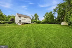 108 Cooper Hawk Dr, Coatesville, PA 19320 - Photo 29