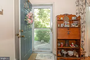 1310 Mary Jane Ln, West Chester, PA 19380 - Photo 5