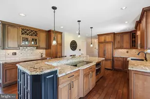 204 Readington Dr, Spring City, PA 19475 - Photo 33