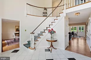 204 Readington Dr, Spring City, PA 19475 - Photo 9