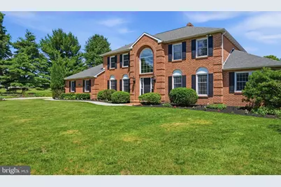 204 Readington Drive, Spring City, PA 19475 - Photo 3