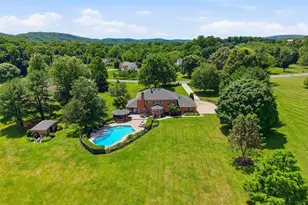 204 Readington Dr, Spring City, PA 19475 - Photo 119