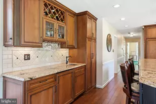 204 Readington Dr, Spring City, PA 19475 - Photo 23