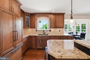 204 Readington Dr, Spring City, PA 19475 - Photo 27