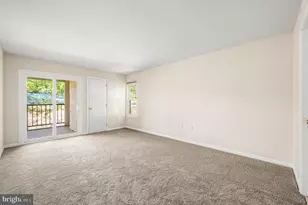 242 Valley Stream Ln, Chesterbrook, PA 19087 - Photo 13