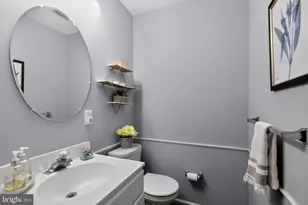 2402 Mallard Ln, Downingtown, PA 19335 - Photo 9