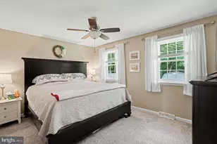 9 Dianna Dr, Phoenixville, PA 19460 - Photo 15