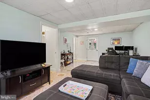 9 Dianna Dr, Phoenixville, PA 19460 - Photo 25