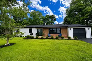 800 Falcon Ln, West Chester, PA 19382 - Photo 1