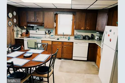 219 E South Street, Kennett Square, PA 19348 - Photo 3