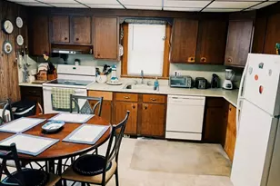 219 E South St, Kennett Square, PA 19348 - Photo 3