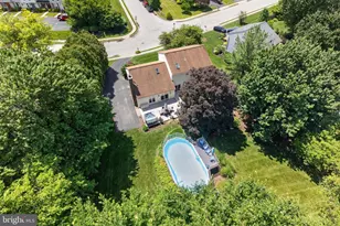 1110 Ross Ln, Phoenixville, PA 19460 - Photo 3