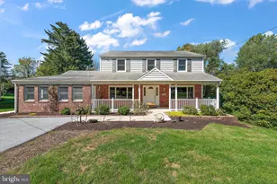 31 Deer Run Ln, Malvern, PA 19355 - Photo 1