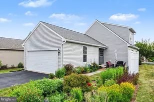 121 N Yeingst Dr, Elverson, PA 19520 - Photo 23