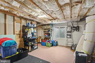 121 N Yeingst Dr, Elverson, PA 19520 - Photo 19